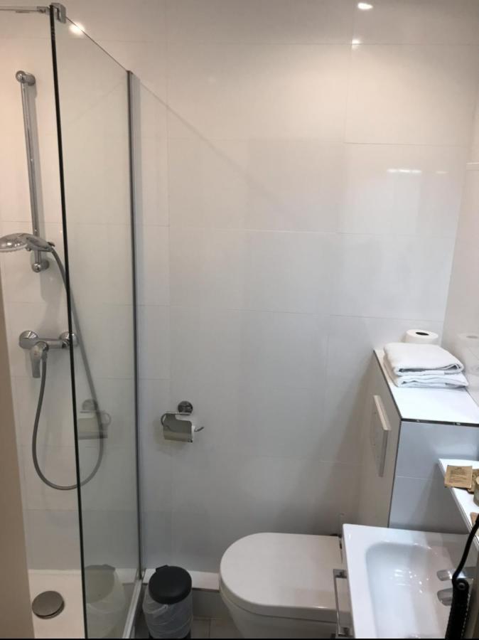 Single Room,1609720714:JPEG